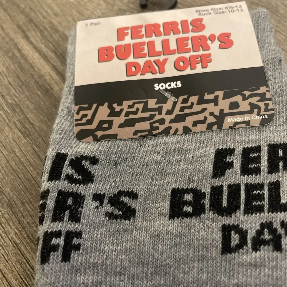 FERRIS BUELLER'S DAY OFF - Men's crew socks Size 10-13 NWT Paramount